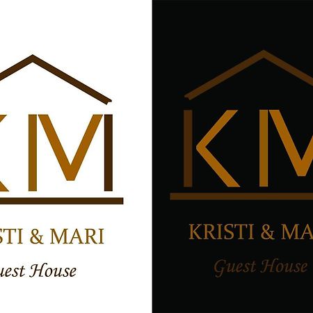 Guesthouse Kristi & Mari Vlorë Exterior foto